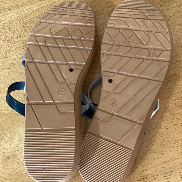 Comfortable sandals and super light - Picture 3 of 4